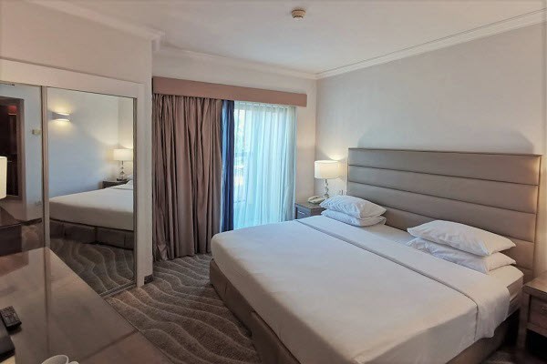 King Economy Room
