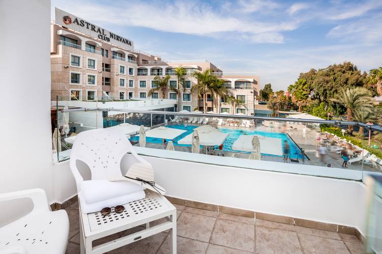 Nirvana Suites - Suites