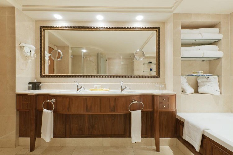Presedential suite