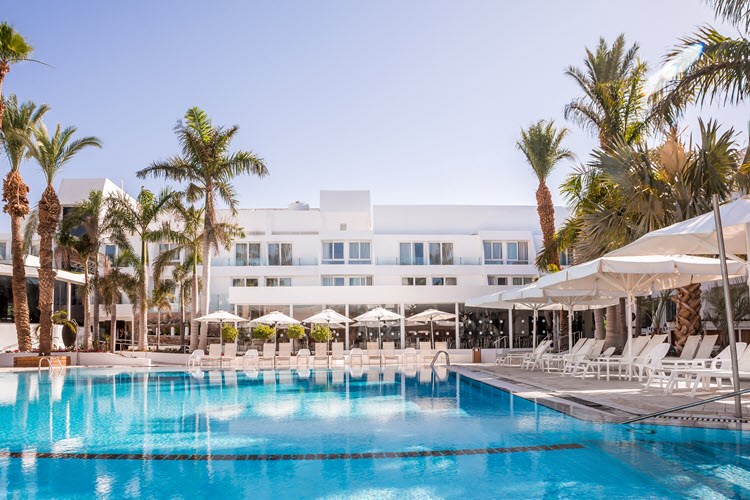 Astral Palma - pool view