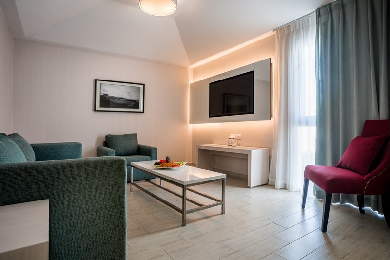 Village Suite